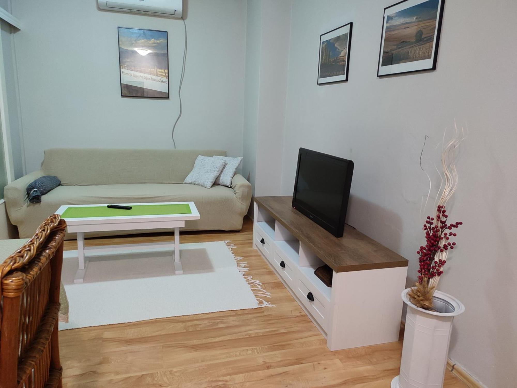 Vila Zora Apartman Banja Koviljaca Luaran gambar